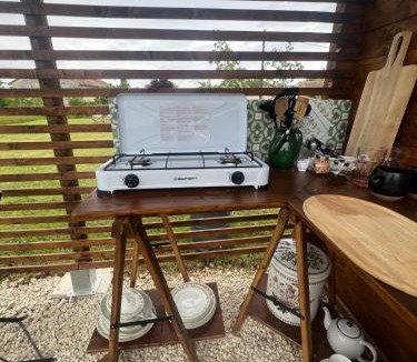 Savigne Other | Cabane Feuille - Glamping on a vineyard - Wooden Cabin