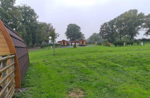 Pouligny-Notre-Dame House | Cabane forestière en Berry près d'une base nautique - FR-1-591-647