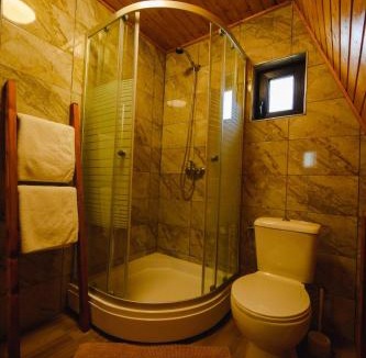 Salatrucel Cabin | Cabanele Adyana&Raysa