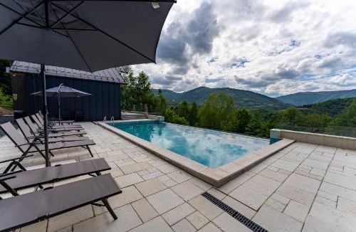 Gilau Villa | Cabanele CARMEL