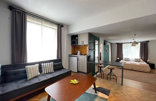 Eski Lara Hotel | Cabbana Hotel Lara