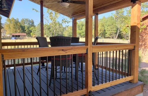 Pine Cabin | Cabin #1 has been completely remodeled! Cabin is now a 2 bedroom, full kitchen.