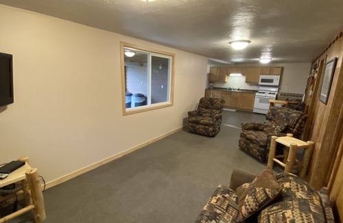 Hines Resort | Cabin 1 Lakefront Screen Patio Beach Dock Resort Amenities Resort Amenities Fish