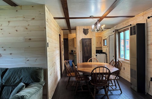 Germfask Cabin | Cabin 10-The Bear Den at Sunset Pines Resort