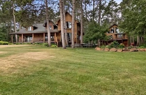 Pine River Cabin | Cabin 15 at Heath's Resort