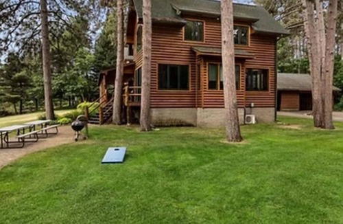 Pine River Cabin | Cabin 15 at Heath's Resort