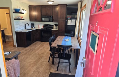 Lake Ann Cabin | Cabin #4-Sleeping Bear Resort
