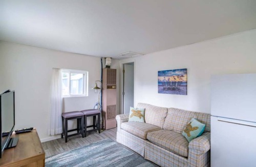Oscoda Cabin | Cabin #4 Wishmaker's Rest