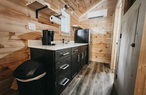 Hartwell Other | Cabin #6 Studio with Kitchenette