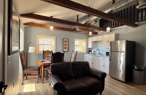 Lebanon Cabin | Cabin A, Unit 2 Charming Rustic Get Away