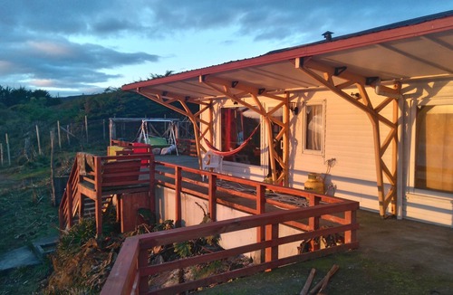 Valdivia Cabin | Cabin beach front line
