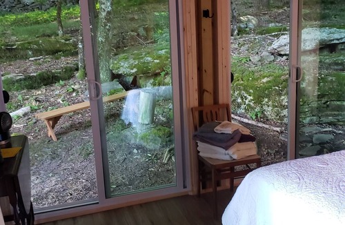 Jeffersonville Cabin | Cabin by the Rocks 12 x12 rustic cabin