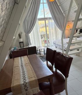 Coron Villa | Cabin Corazon