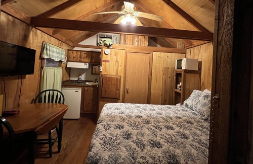 Steinhatchee Cabin | Cabin Fever