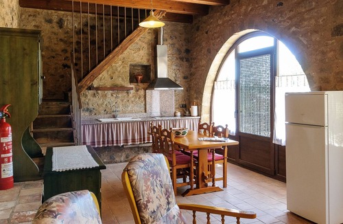 Les Planes d'Hostoles House | CABIN in the Garrotxa Volcanic Zone Natural Park. NATURE 100% !!