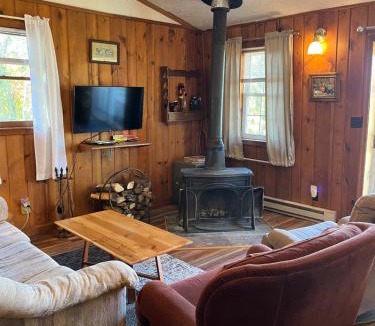 Stanley House | Cabin in the Clouds
