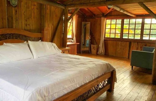 Guatape Cottage | Cabin with exit to the lake and view of the stone - Guatapé - Colombia