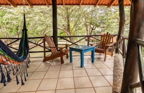Avellanas Beach Hotel | Cabinas Las Olas