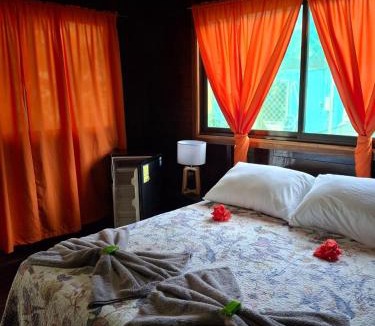 Cahuita Hostel | Cabinas Nirvana