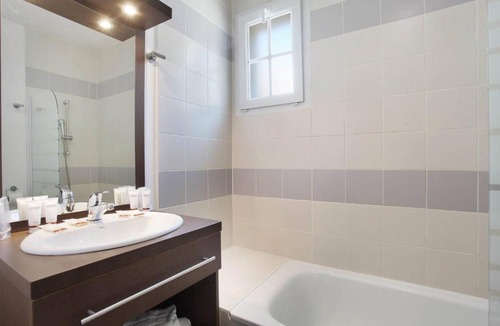Cabries Apartment | Cabries 2p4