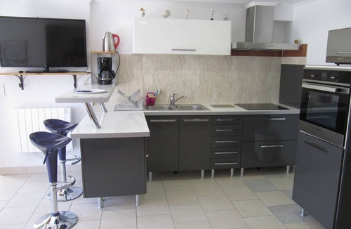 Cabris Apartment | Cabris, charming Provencal villa, sea view, near the village