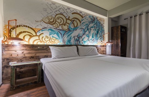 Thanon Phetchaburi Hotel | Cacha Hotel