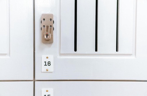 Jackson Hostel | Cache House