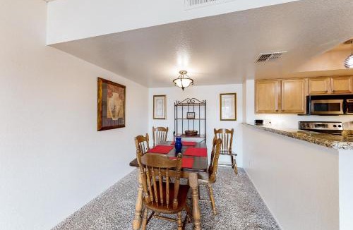 Glendale Apartment | Cacti Springs #2113