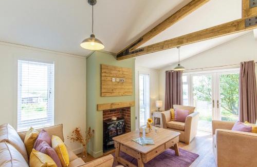 Carnmenellis Resort | Caddys Corner Lodges