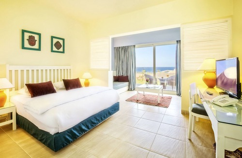 Zawiyat 'Abd al Mun'im Hotel | Caesar Bay Resort