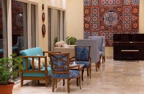 Zawiyat 'Abd al Mun'im Hotel | Caesar Bay Resort