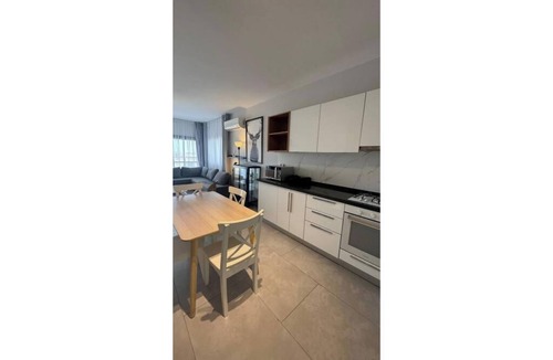 Vasilia Apartment | Caesar Blue’ da 2+2 aile dairesi. Balkonlu deniz manzarasıyla sizleri bekliyor.