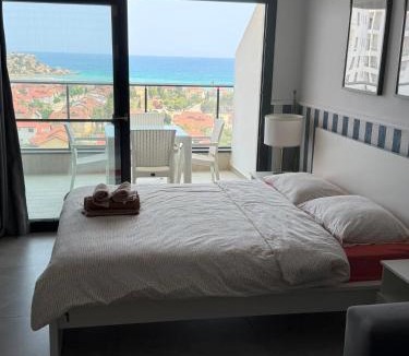 Gastria Apartment | Caesar Blue Studio Sea View Apartment