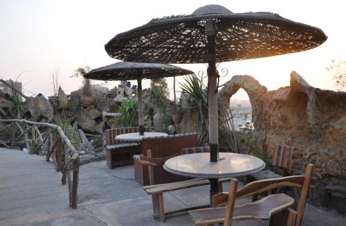 Heliopolis Hotel | Caesars Palace Hotel