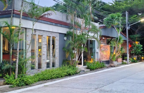 Wichit Hotel | Cafe'@luv22