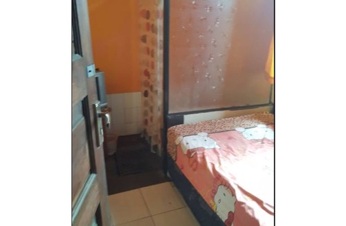 Sedati Hotel | Caisar Homestay
