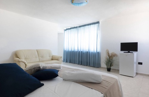 Torre San Giovanni Hotel | Cala Blu Rooms