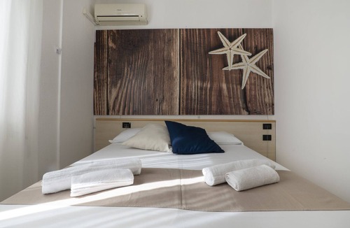Torre San Giovanni Hotel | Cala Blu Rooms