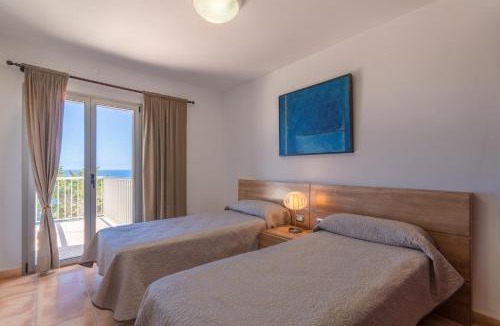 Cala Murada Villa | Cala Murada - 2778-83 Mallorca