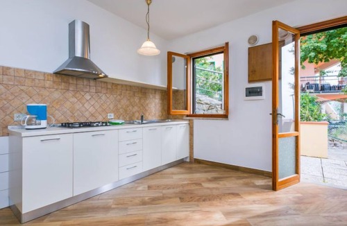 San Baronto Apartment | Calendula by Interhome
