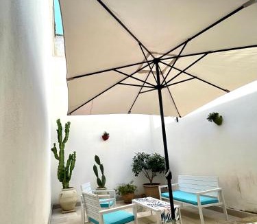 Taurisano House | CALEO Guest House
