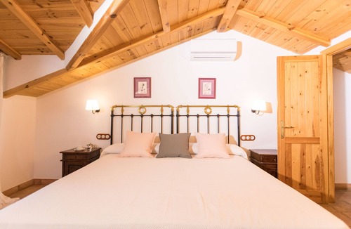 La Iruela Hotel | Calerilla Hotel