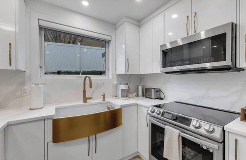 Crescent Heights House | Calgary Downtown Guest House