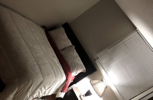 Bridgeland Condo | CALGARY DOWNTOWN SMART HOME FOR SHORT STAY