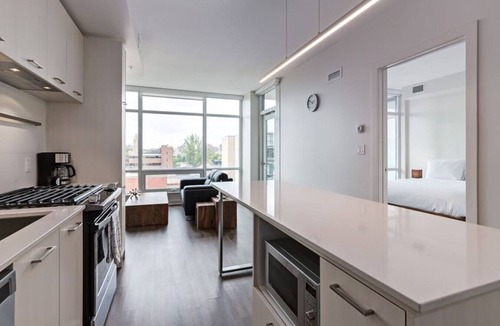 Beltline Apartment | Calgary - Underwood 1B
