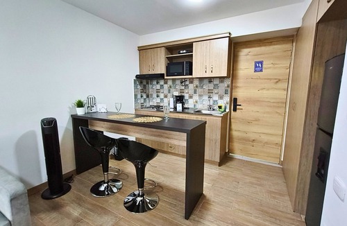 Cali Apartment | Cali, Colombia. Loft en zona exclusiva Miro Living 809