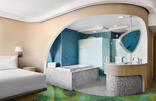 Pasadena Hotel | California Gem! Onsite Pool, Pets Allowed, Near Sidney F. Tyler Park