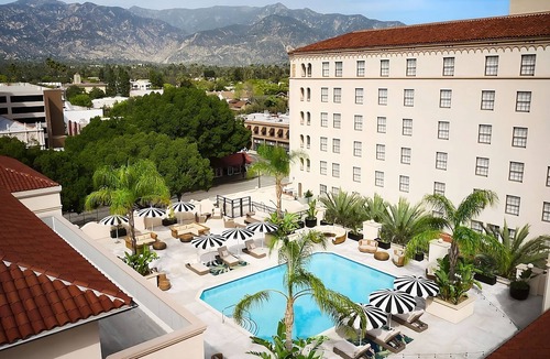 Pasadena Hotel | California Gem! Onsite Pool, Pets Allowed, Near Sidney F. Tyler Park