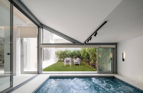 The 5th Settlement Apartment | Call It "The Fantasy Duplex"