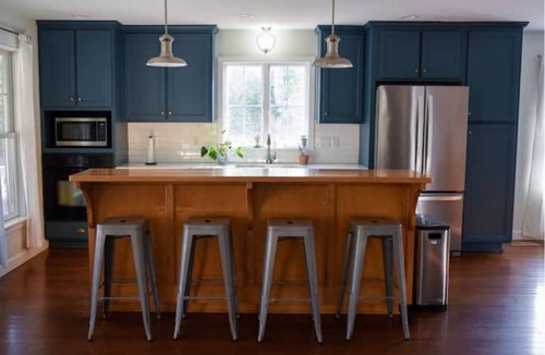 Ware House | Calla Hill-Get away and relax inside or out!